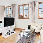 Отель Living Viktualienmarkt 4*