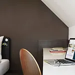 Living Viktualienmarkt Отель 4*