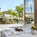Living Viktualienmarkt Отель