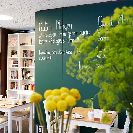 Living Viktualienmarkt Hotel 4*