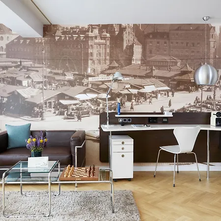 Hotel Living Viktualienmarkt 4*