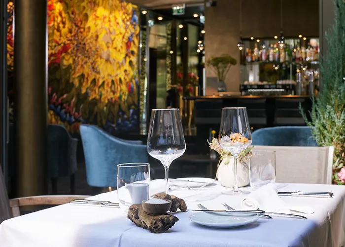 Living Viktualienmarkt 4* מינכן