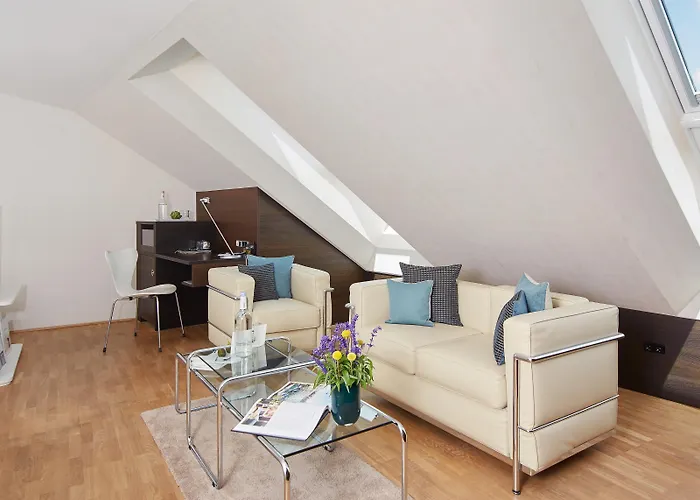 Living Viktualienmarkt 4* מינכן