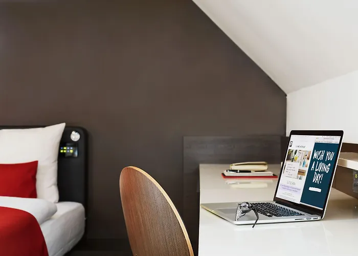 Living Viktualienmarkt מלון 4*