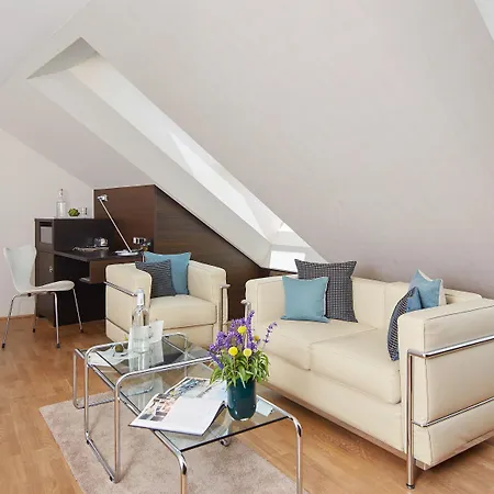 Living Viktualienmarkt 4* München