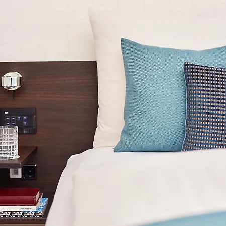 Hotel Living Viktualienmarkt 4*